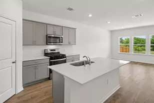 203 Mustang Lk Cir, Buda, TX 78610 - Photo 9
