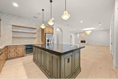 2800 Barton Point Drive, Austin, TX 78733 - Photo 11