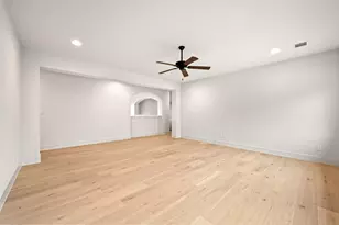 2800 Barton Point Dr, Austin, TX 78733 - Photo 19