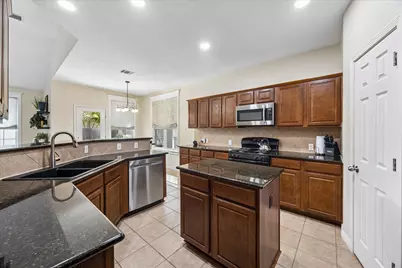 650 Middle Creek, Buda, TX 78610 - Photo 5