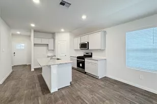 1207 Camden Ln, Lockhart, TX 78644 - Photo 5