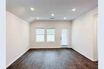 1207 Camden Lane, Lockhart, TX 78644 - Photo 11