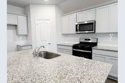 1207 Camden Lane, Lockhart, TX 78644 - Photo 7