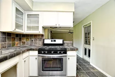 7509 Daugherty Street, Austin, TX 78757 - Photo 7