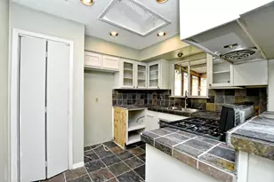 7509 Daugherty St, Austin, TX 78757 - Photo 7