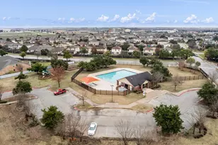 4202 King's Canyon Dr, Taylor, TX 76574 - Photo 29