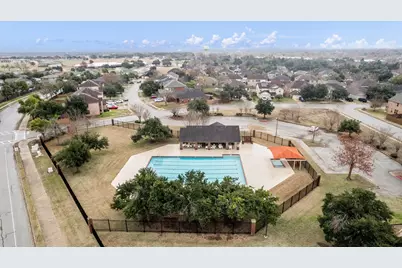 4202 Kings Canyon Drive, Taylor, TX 76574 - Photo 35
