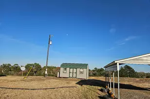 555 Paint Creek Rd, McDade, TX 78650 - Photo 23