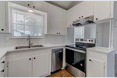 5703 Gloucester Lane #A, Austin, TX 78723 - Photo 9