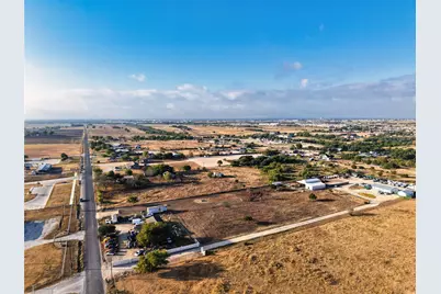 3400 County Road 100, Hutto, TX 78634 - Photo 3