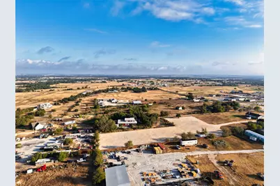 3400 County Road 100, Hutto, TX 78634 - Photo 7