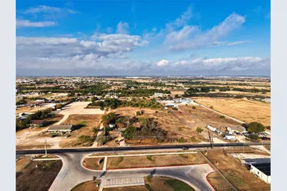 3400 County Road 100, Hutto, TX 78634 - Photo 23