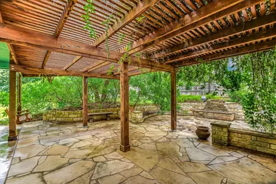 1002 Madison Circle, Marble Falls, TX 78654 - Photo 7