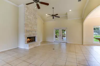 1002 Madison Circle, Marble Falls, TX 78654 - Photo 5