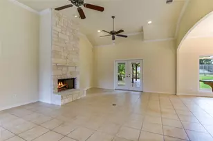 1002 Madison Cir, Marble Falls, TX 78654 - Photo 5