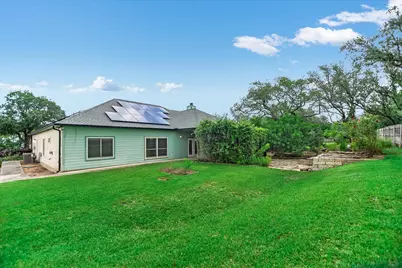 1002 Madison Circle, Marble Falls, TX 78654 - Photo 19