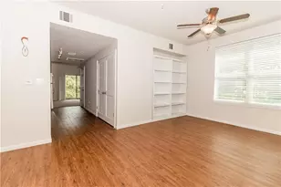 1401 E 4th St, Austin, TX 78702 - Photo 3
