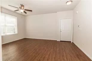1401 E 4th St, Austin, TX 78702 - Photo 1