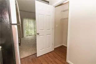 1401 E 4th St, Austin, TX 78702 - Photo 7