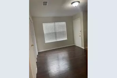 908 Guadalupe Street #B, Lockhart, TX 78644 - Photo 7