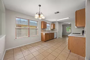 3710 Julianas Way, Round Rock, TX 78665 - Photo 11