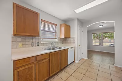 3710 Julianas Way, Round Rock, TX 78665 - Photo 13