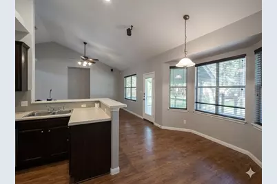 903 Oakwood Drive, Leander, TX 78641 - Photo 7