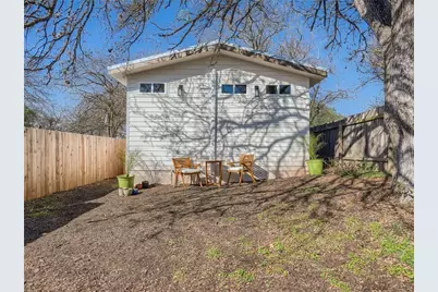 1614 Elmira Road, Austin, TX 78721 - Photo 13