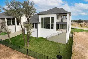 2004 Crimson Sunset Cove, Georgetown, TX 78628 - Photo 23