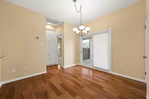 5512 Oakwood Cove, Austin, TX 78731 - Photo 13