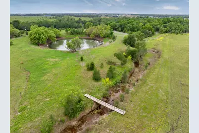 1662 County Road 465, Coupland, TX 78615 - Photo 37