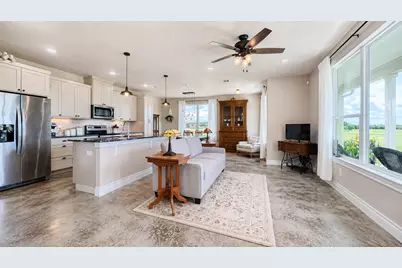 1662 County Road 465, Coupland, TX 78615 - Photo 9