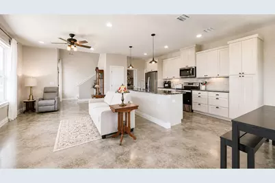 1662 County Road 465, Coupland, TX 78615 - Photo 11