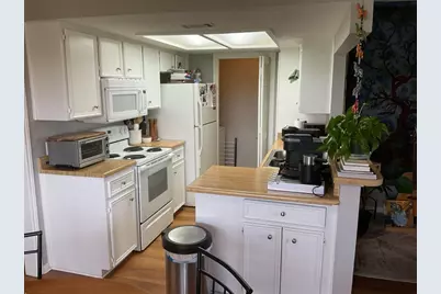 1013 Chestnut Street #Building C, Unit 5, San Marcos, TX 78666 - Photo 3