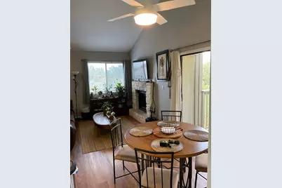 1013 Chestnut Street #Building C, Unit 5, San Marcos, TX 78666 - Photo 9