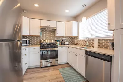 6009 Richard Carlton Boulevard, Austin, TX 78727 - Photo 9