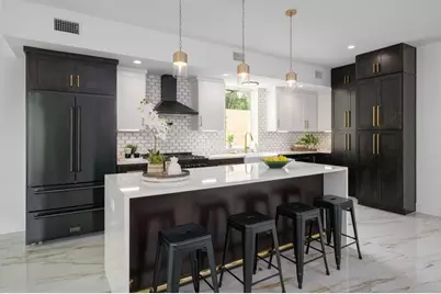 4902 Lott Avenue, Austin, TX 78721 - Photo 3