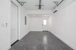 4902 Lott Ave, Austin, TX 78721 - Photo 19