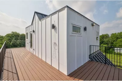 4902 Lott Avenue, Austin, TX 78721 - Photo 27