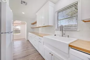 801 Salem Ln, Austin, TX 78753 - Photo 15