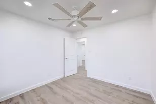 801 Salem Ln, Austin, TX 78753 - Photo 21