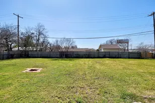 801 Salem Ln, Austin, TX 78753 - Photo 25