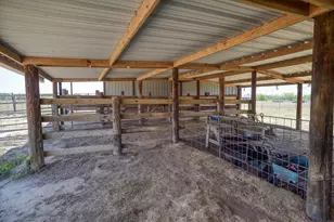 4495 Taylorsville Rd, Red Rock, TX 78662 - Photo 33