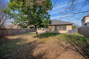 913 Mahomet Dr, Pflugerville, TX 78660 - Photo 23