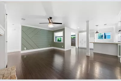 8404 Hornet Drive, Austin, TX 78749 - Photo 5