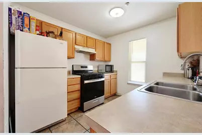 6901 Frontera Trail, Austin, TX 78741 - Photo 11