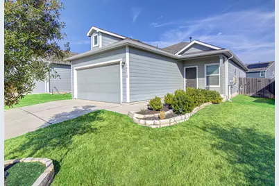 14112 Lyndora Lane, Pflugerville, TX 78660 - Photo 1
