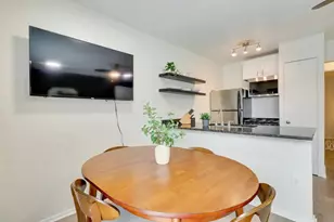 2401 Manor Rd, Austin, TX 78722 - Photo 13