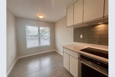 901 E 40th Street #101, Austin, TX 78751 - Photo 3