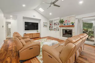 10706 Spicewood Club Dr, Austin, TX 78750 - Photo 5